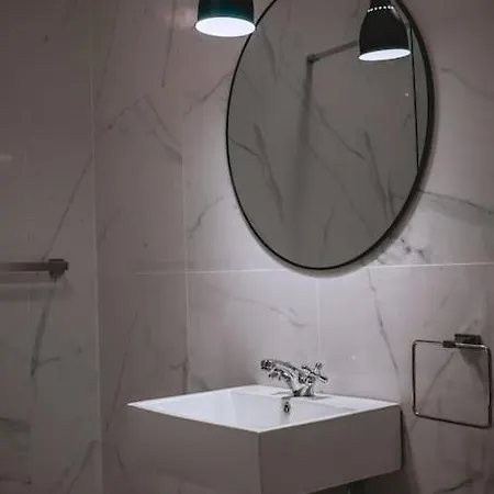 Beachfront Bugibba شقة خليج سانت بول