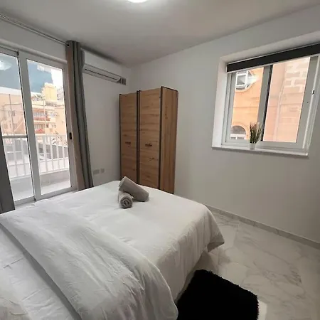 شقة Beachfront Bugibba *