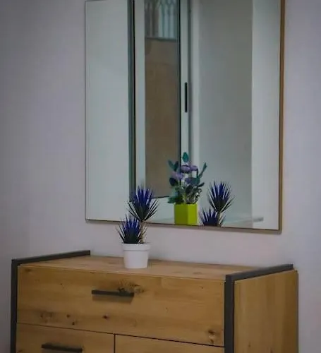 Beachfront Bugibba Apartament