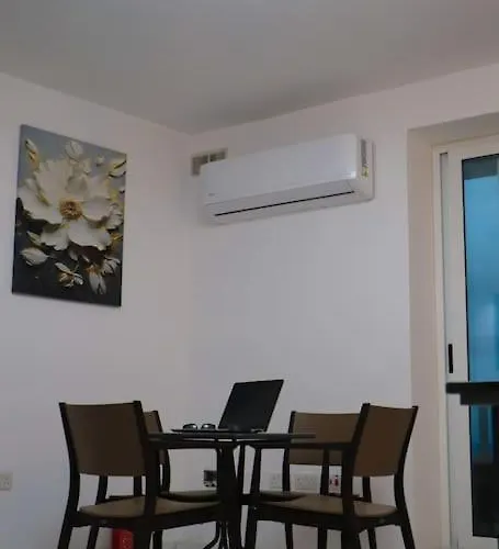 Beachfront Bugibba Appartement