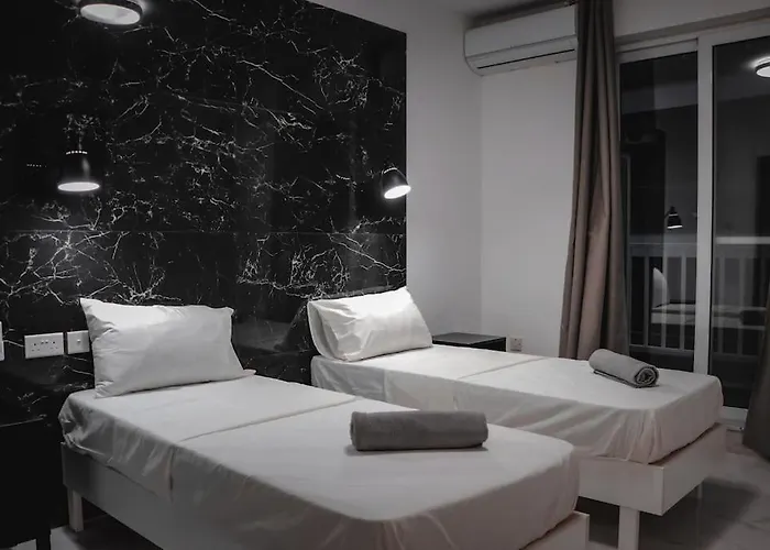 Beachfront Bugibba *